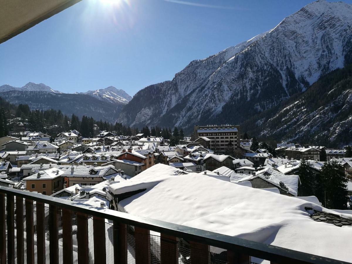 L'Atelier Du Temps - Appartamento Circe Courmayeur Exterior photo